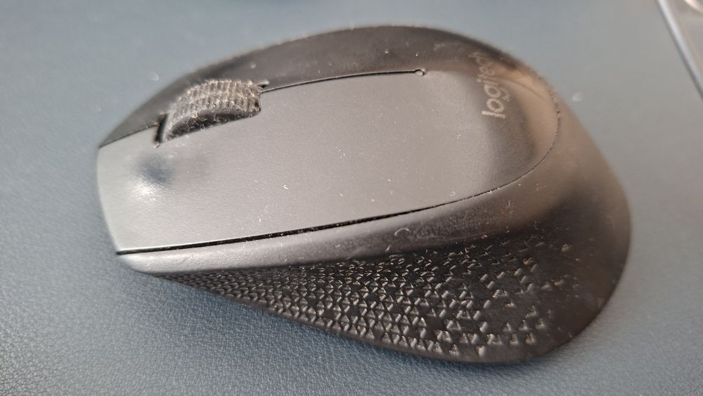 Rato logitech M280
