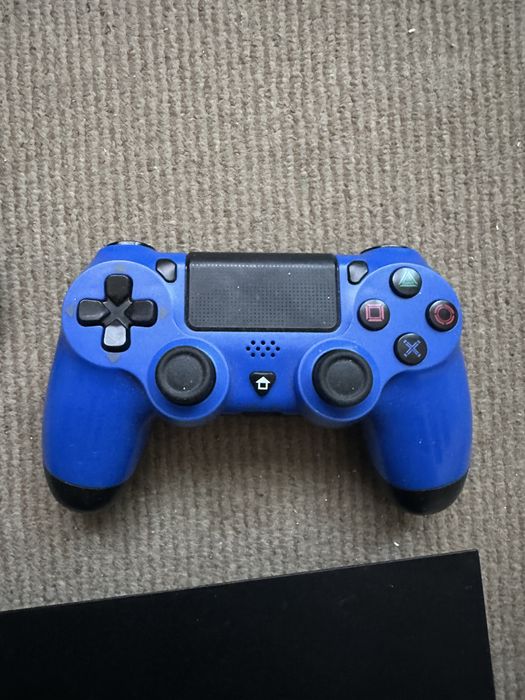 Продам ps4 slim  512гб