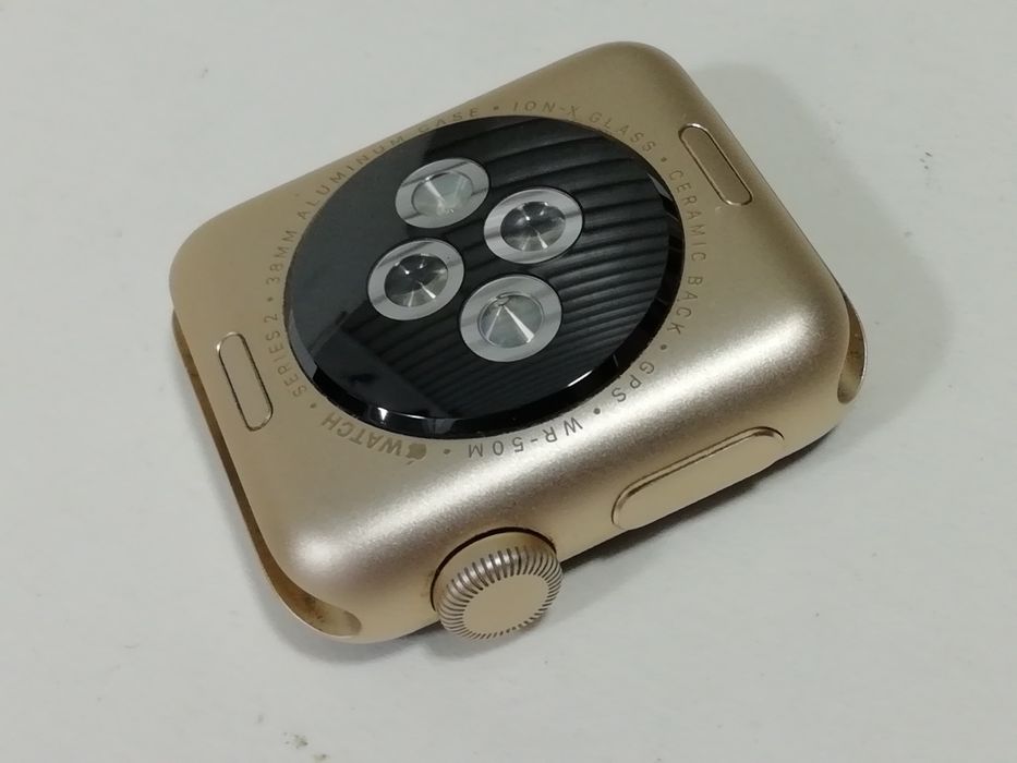 Apple Watch 2 (38мм)