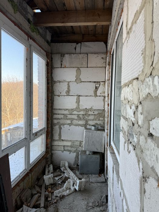 Продаж будинку недобудова. Васильків.