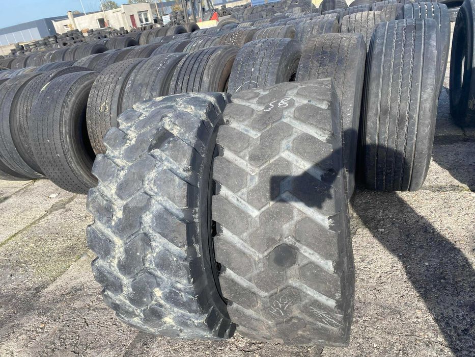 Opony Używane 400/70r20 Firestone Utility Radial 50% Bieżnika 16/70-20