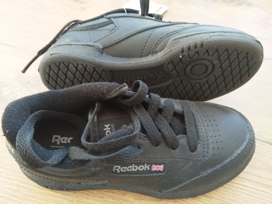 Buty sportowe dziecięce chłopięce skórzane czarne REEBOK roz. 27 i 33