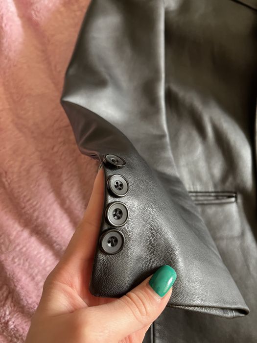 Шкіряний піджак