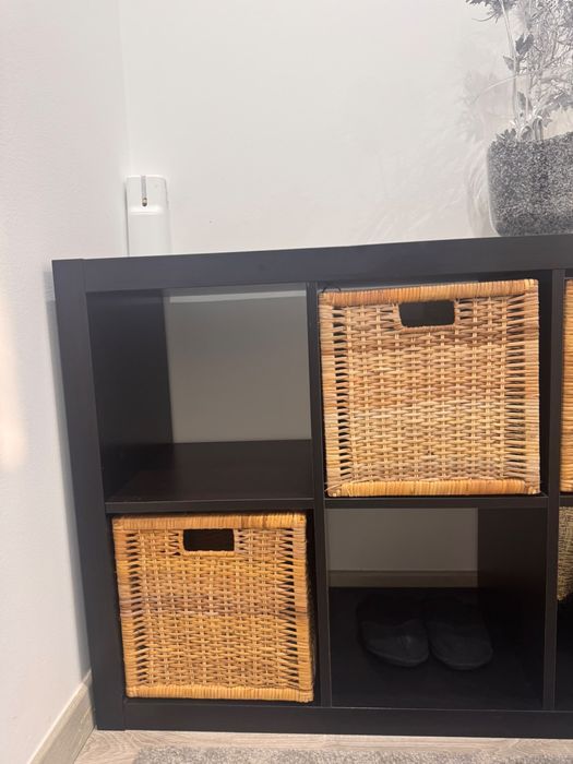 Movel Kallax IKEA com 4 cestos