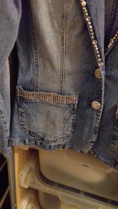 Blazer de Ganga com aplicações