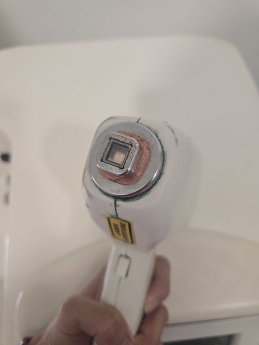 Equipamento depilação laser LEASEIR