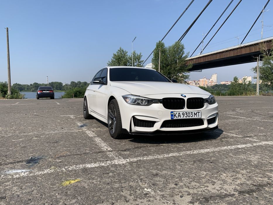 Продам BMW F30.