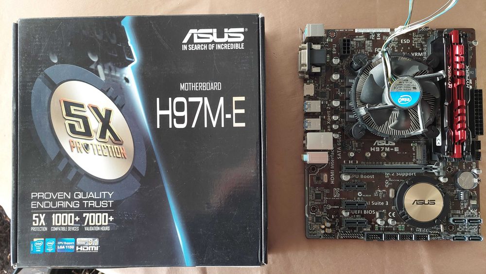 Board + processador + memórias + dissipador