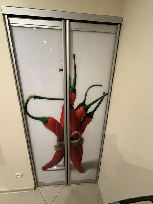 Drzwi łamane Ram plus kuchnia/spiżarka