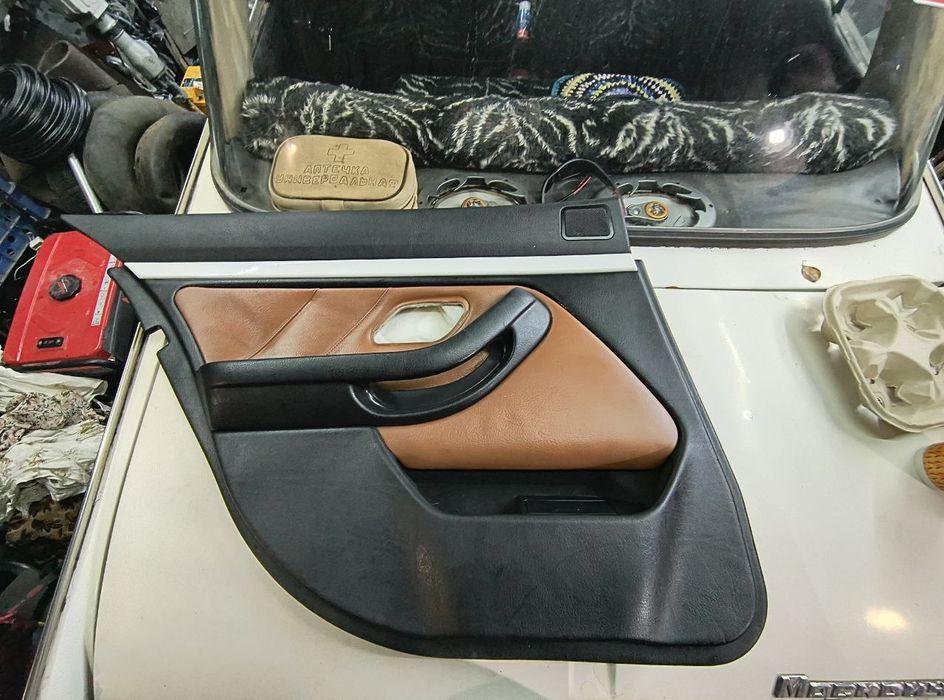 Дверные карты ( карты дверей ) бым е39