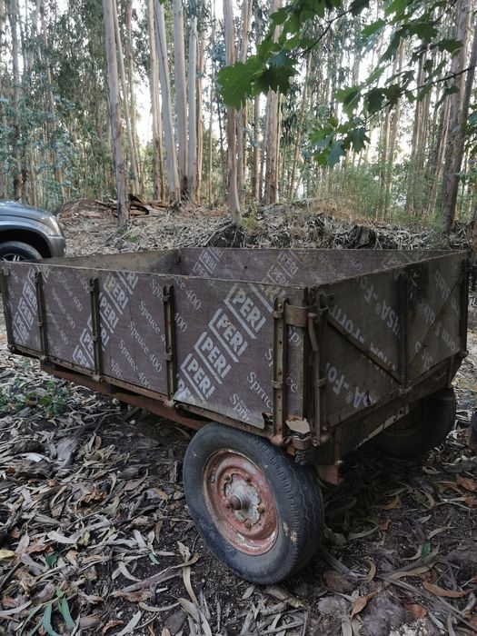 Atrelado Agrícola Usado