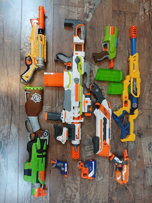 Pistolety zabawkowe NERF