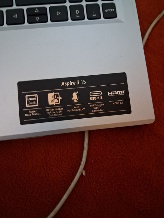 Acer Laptop445559318418575361