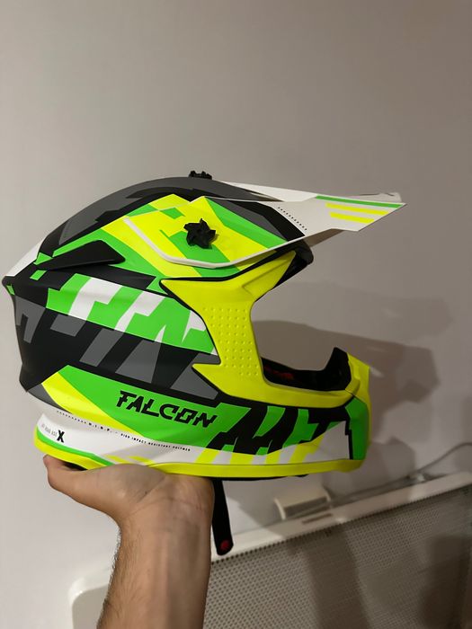 Capacete de motocross MT HELMETS