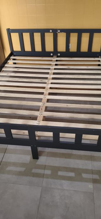 Cama de casal 160 x 200