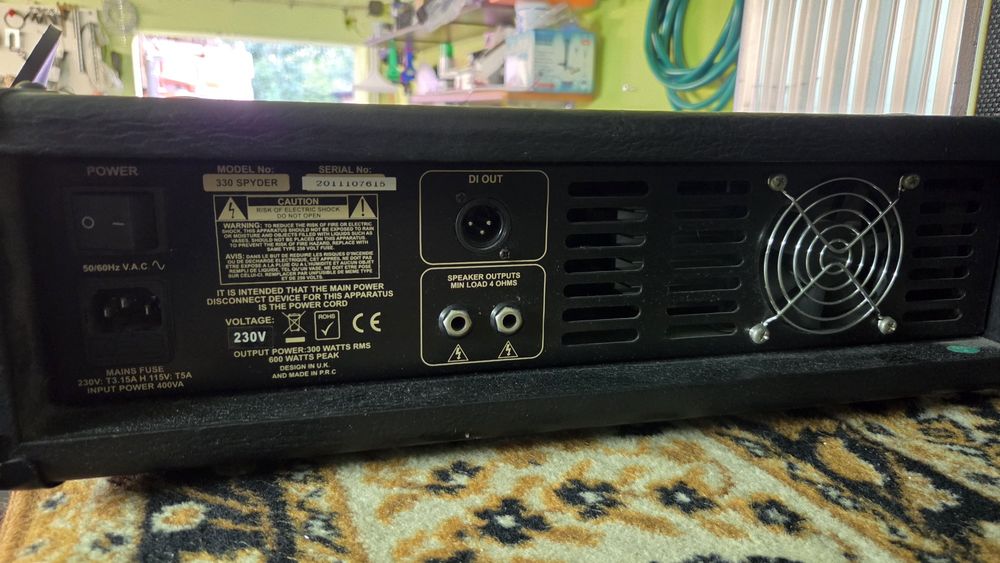 Kolumna basowa z wzmacniaczem lampowym