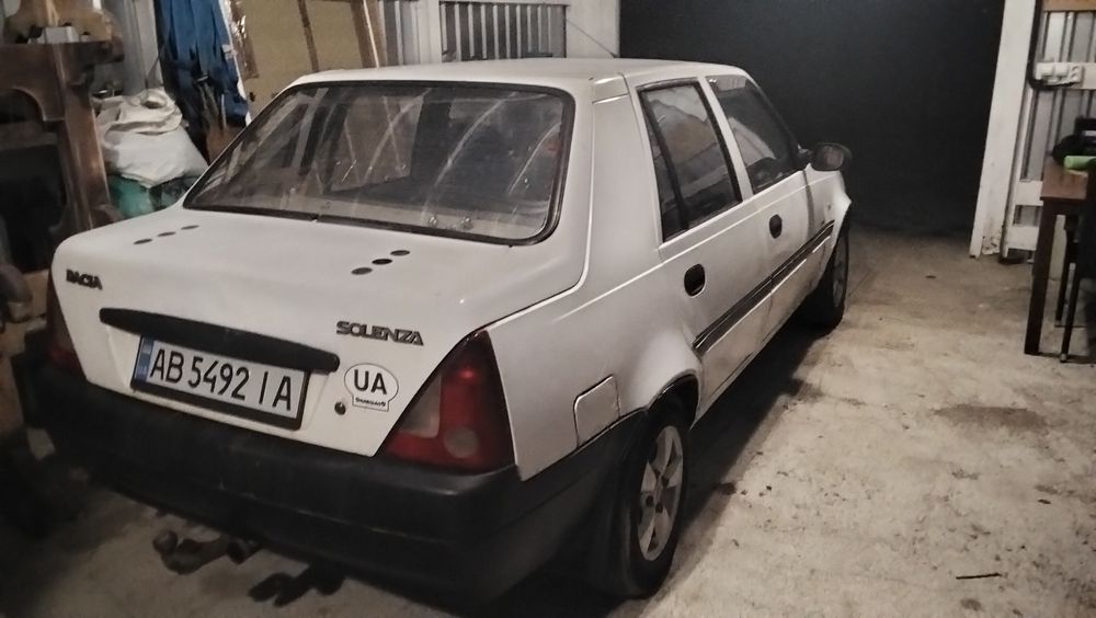 Продам дачія соленза на газу.