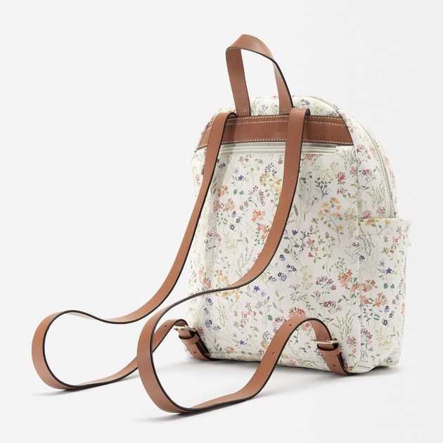 Mochila branca floral