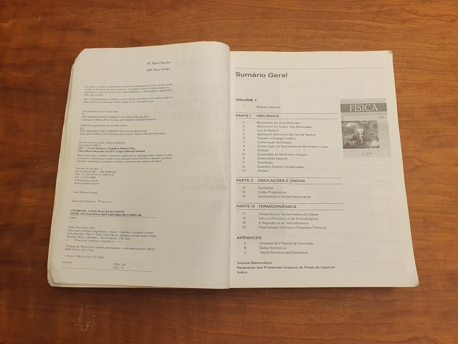 Physics for Scientists and Engineers64551050372355124