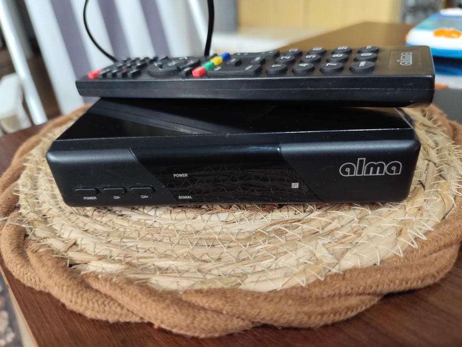 Dekoder DVB-T 2 Alma