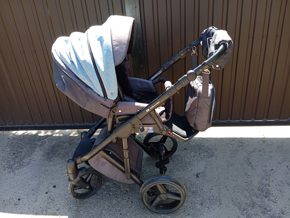 Коляска Adamex Luciano 2в1