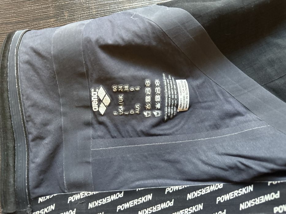 Гідрошорти arena carbon б/у хороший стан