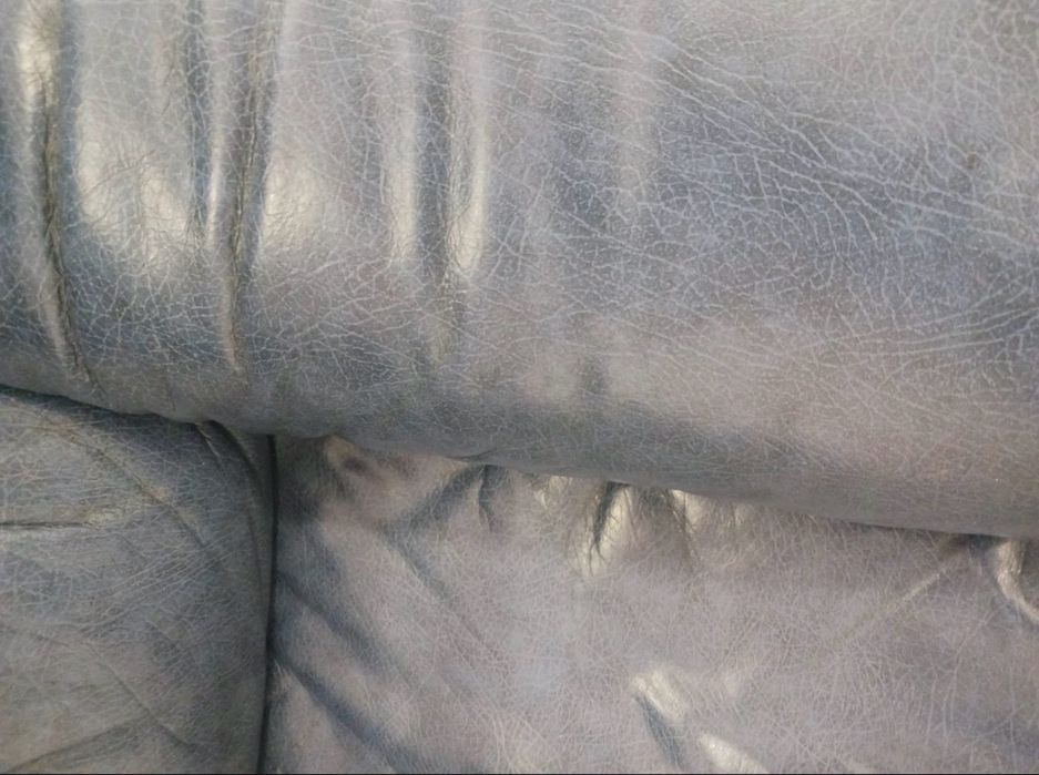 Vendo Sofas de Sala em Couro Azuis