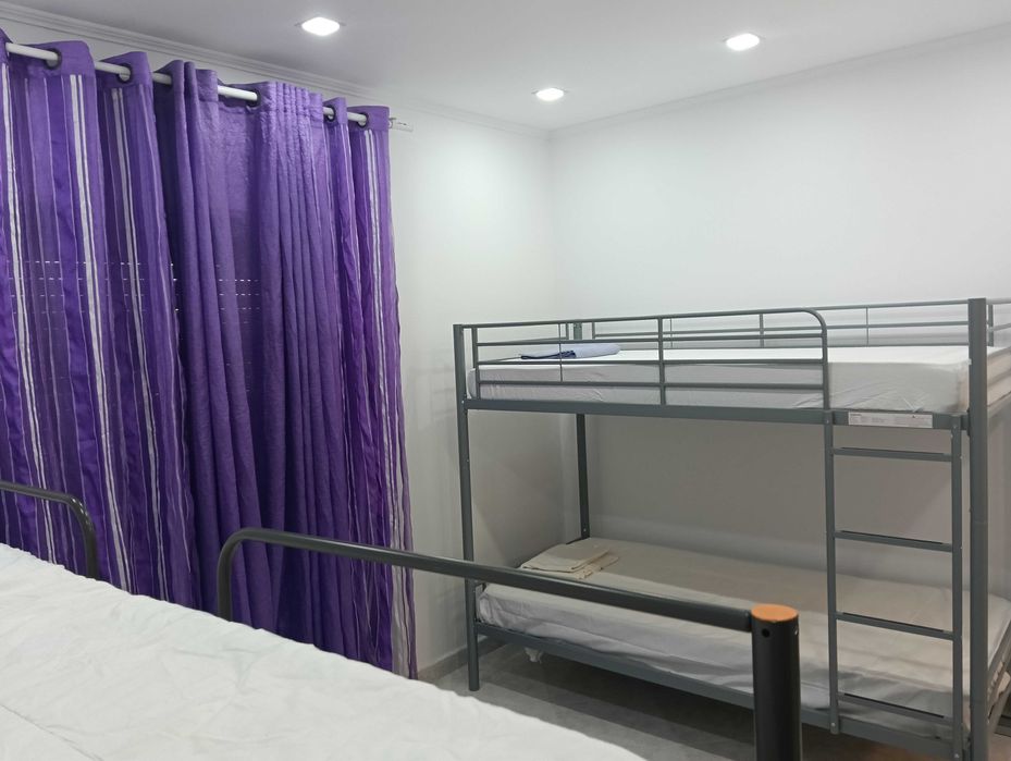 Quarto partilhado para arrendar