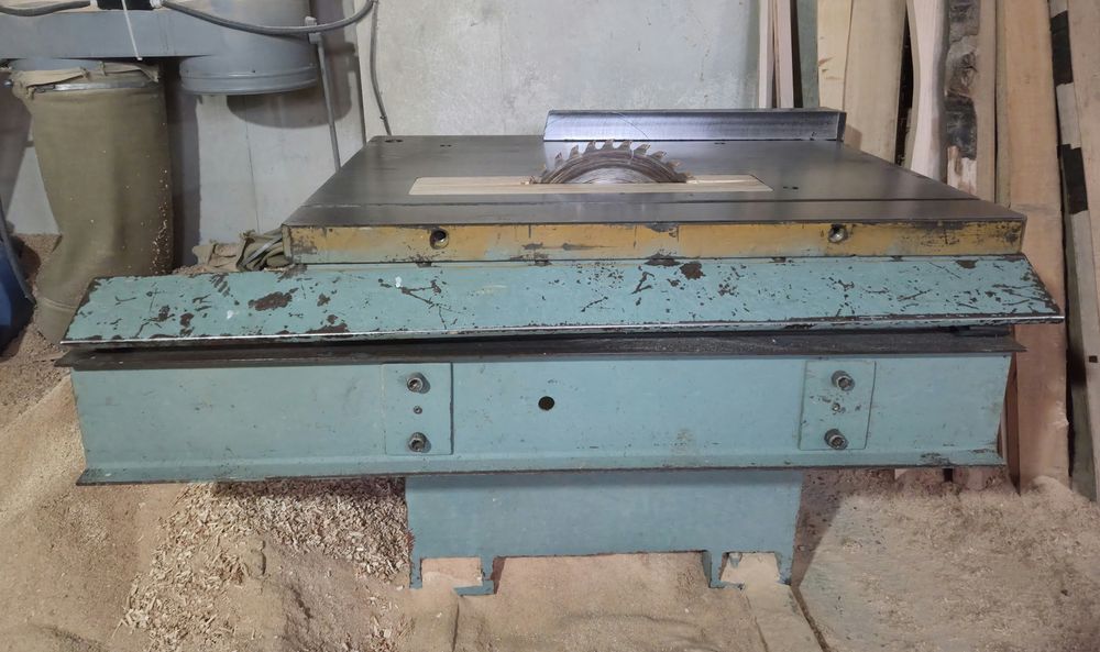 циркулярка для деревообробки