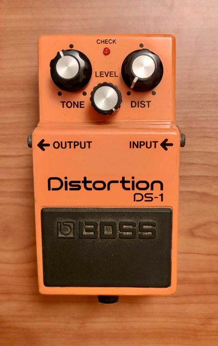 Pedais, Marshall, Coluna V30, In-Ear/Guitar Wireless System, Pedaleira