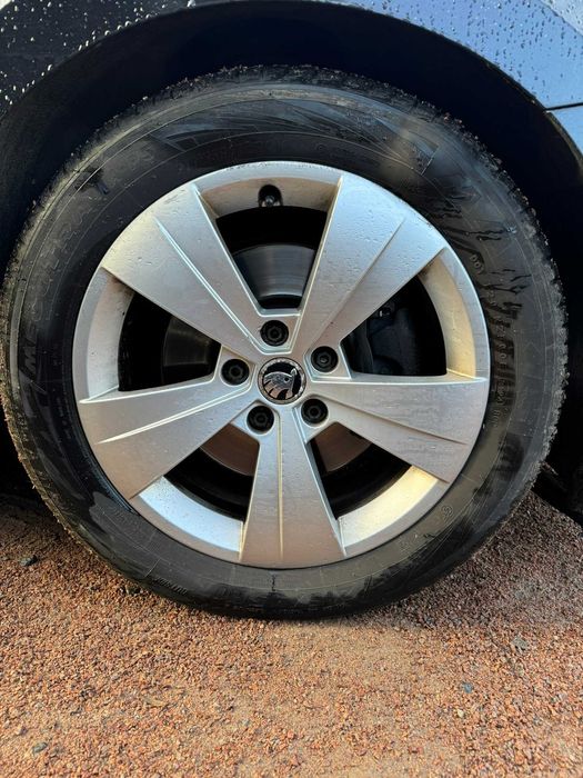 Комплект дисків диски R17 5×112 HELIOS TRITON Skoda Volkswagen