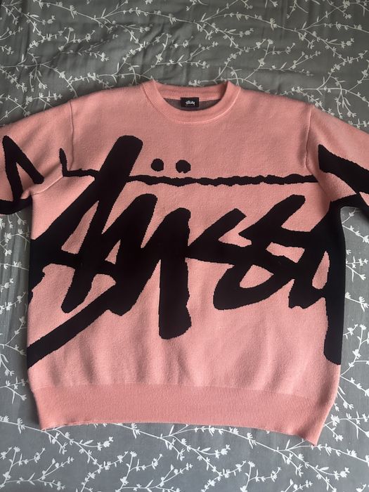 розовий світр stussy