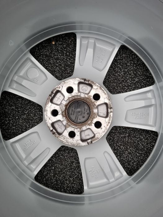 Felgi Alu 16" Skoda Scala Kamiq Fabia IV 4 III 3 II 2 5x100 Oryginalne