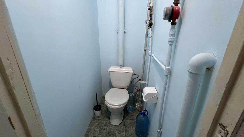 Продам 2к. квартиру 71м2 с большой кухней-студией в г.Черноморске