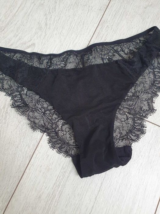 H&M czarne majtki z koronką koronkowe 36 S