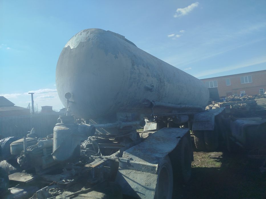 Продам прицеп камаз