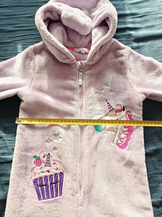 Kombinezon dla dziewczynki 6-7lat.116-122r.