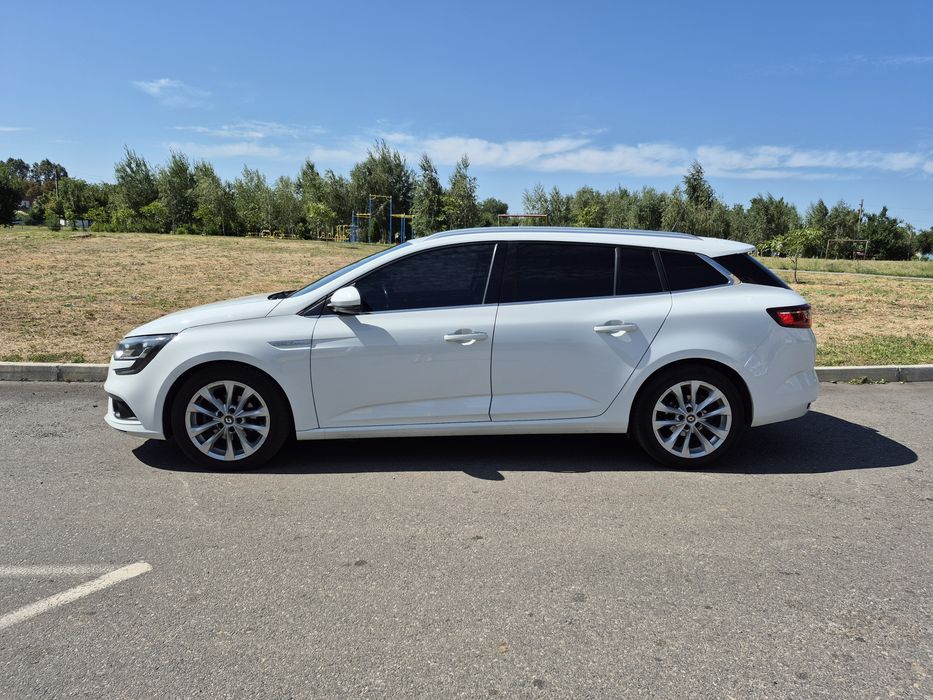 Renault Megane 2017 VIN VF1RFB00359502648 фото оголошення 2 з 8