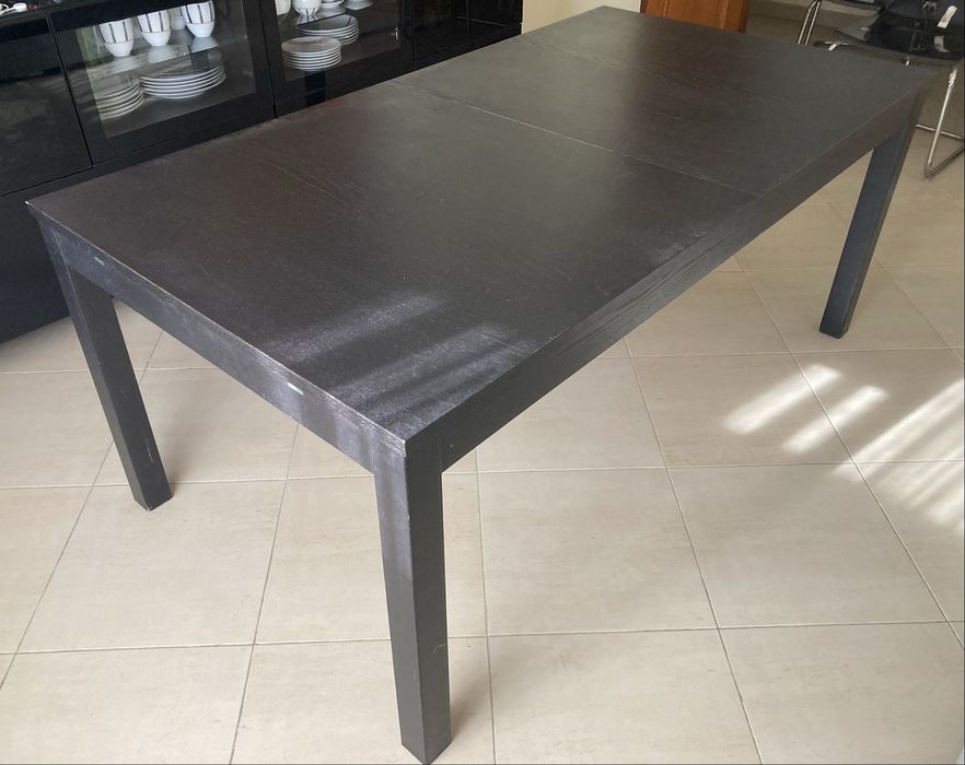 IKEA Bjursta mesa extensivel