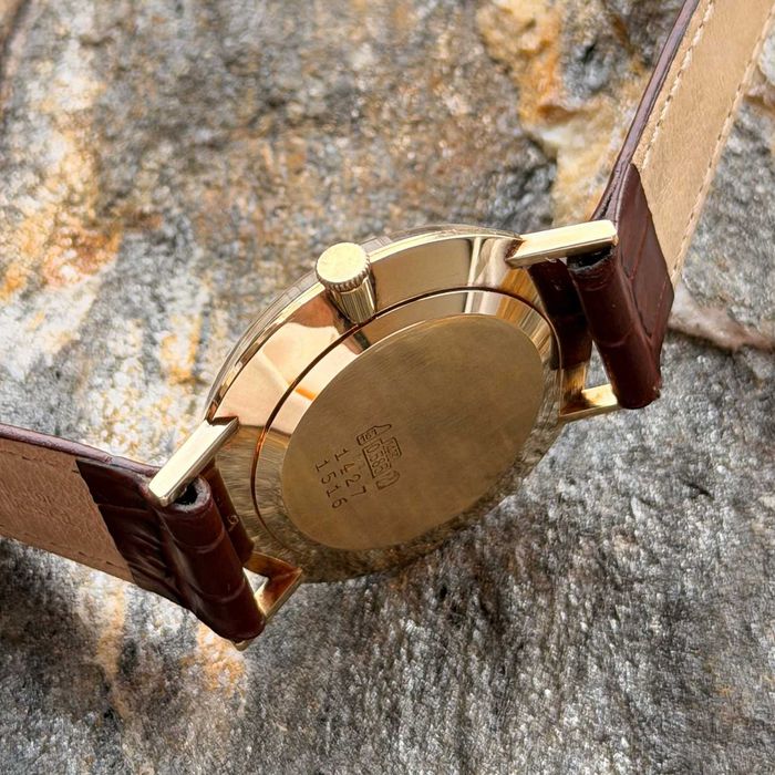 Zegarek Blumus Gold - 14k Złoto - Bark Finish Dial - Nos - 1960s