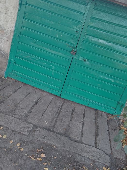 Продам гараж в г. Терновка