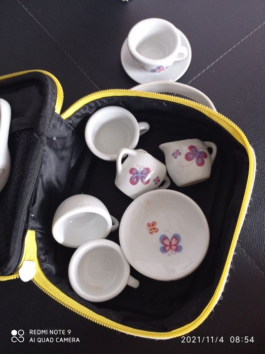 Zestaw filiżanek +kosmetyczka Gratis!