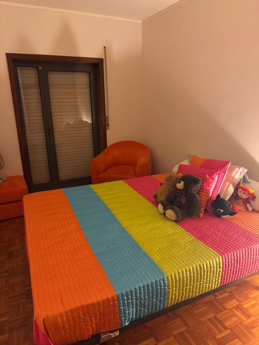 Alugo quarto no centro de Gondomar