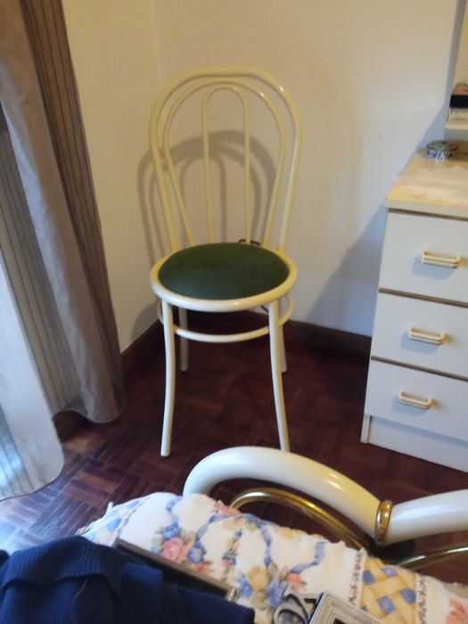 Mobilia de quarto de casal completa