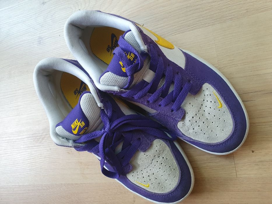 Buty Nike SB Force 58 roz 37.5