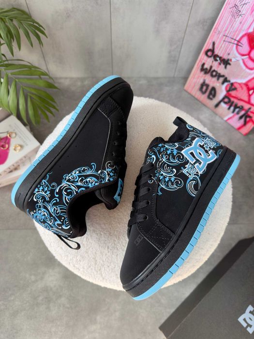 Жіночі кросівки DC Court Graffik "Black Blue Sabbath Pixie" Розміри 36-41