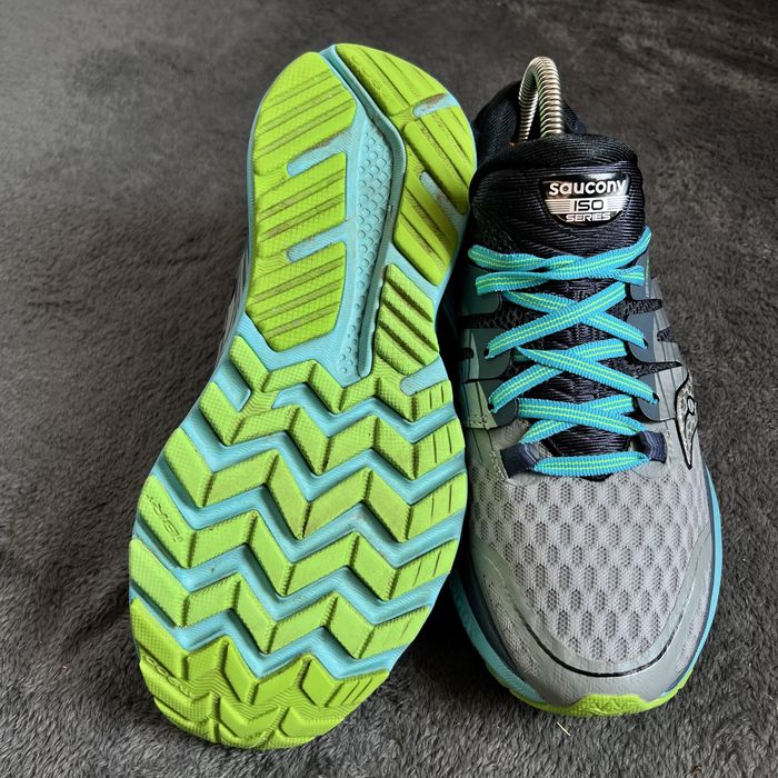 Жіночі кросівки Saucony Triumph ISO2.	Р.38.5.	ІДЕАЛ!!!