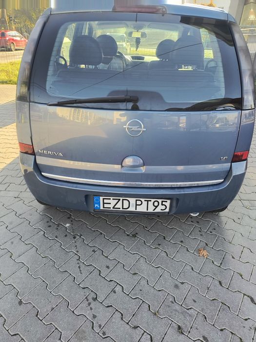 Opel Meriva 2007  1.6 benzyna 105 KM