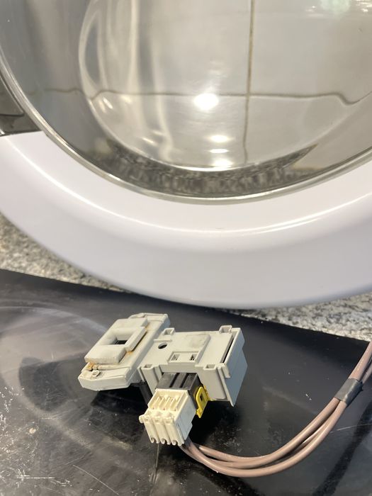 Porta Completa + Fecho (Interruptor) Máquina Lavar Candy