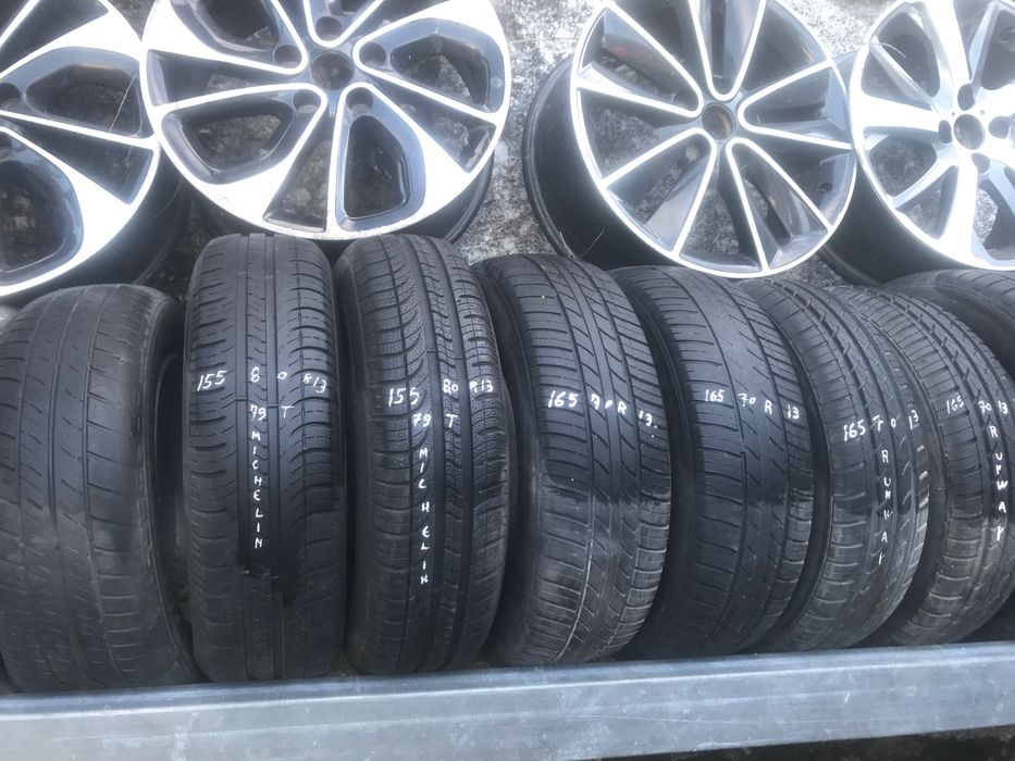 Pneus de diversas marcas